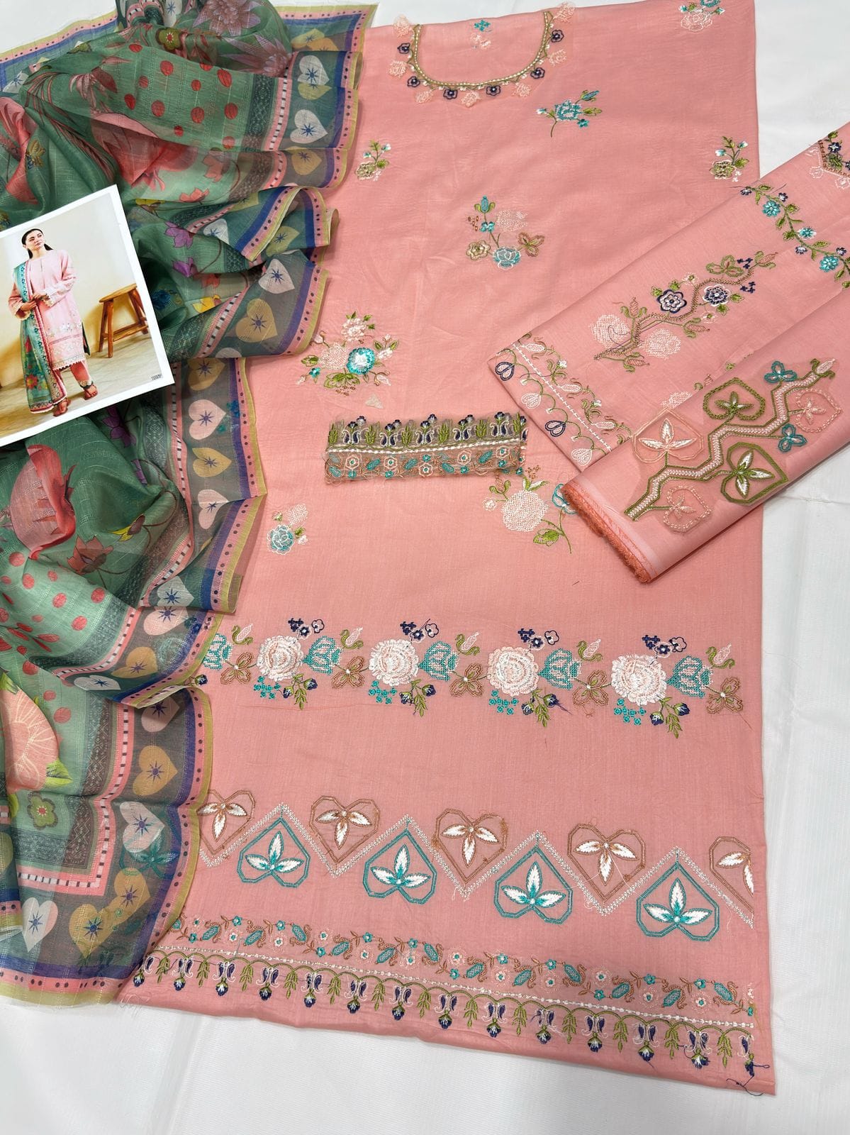 Coco by Zara Shahjahan Embroidered Lawn Unstitched 3Pc Suit - MP018